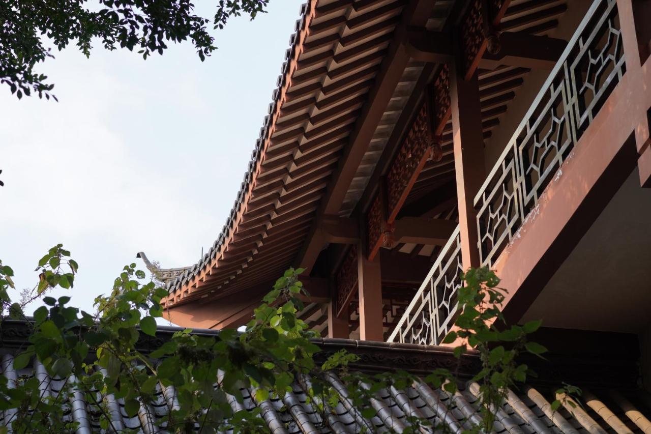 Guilin Yi Characteristic Hotel Coltd Exterior foto