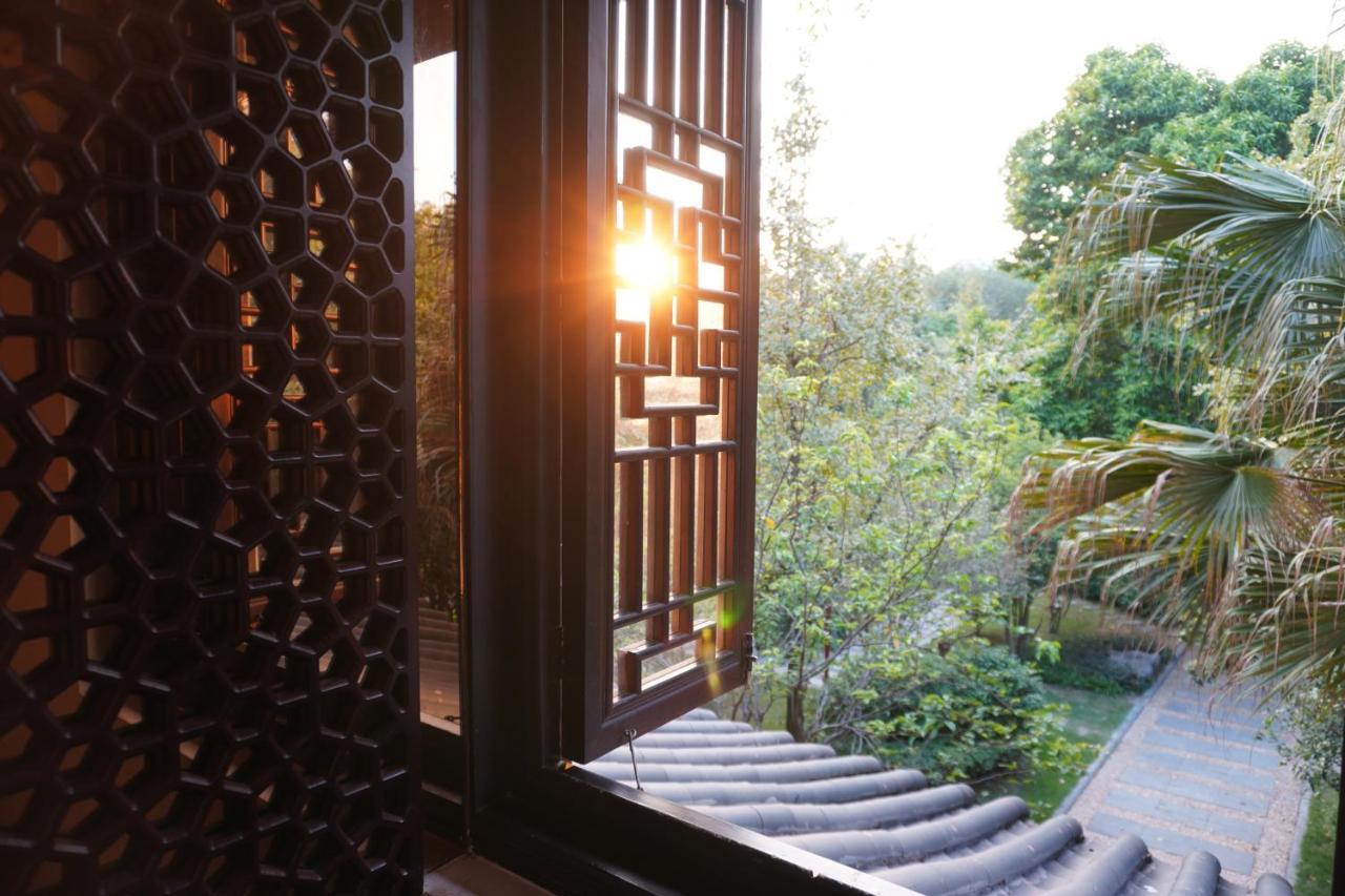 Guilin Yi Characteristic Hotel Coltd Exterior foto